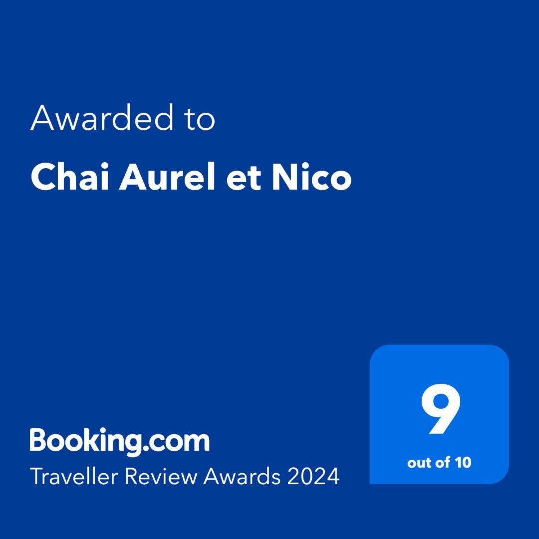 Chai Aurel Et Nico Néac Exterior foto